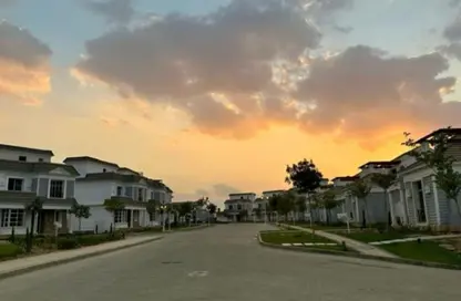 Townhouse - 2 Bedrooms - 4 Bathrooms for sale in Mountain View iCity October - 6 October Compounds - 6 October City - Giza