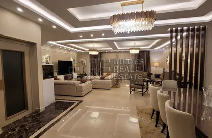 منزل مزدوج - 5 غرف نوم - 5 حمامات للبيع في كونتيننتال ريزيدنس - كمبوندات الشيخ زايد - الشيخ زايد - الجيزة