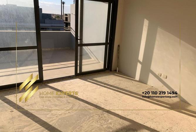 8027631 - Property Image 2