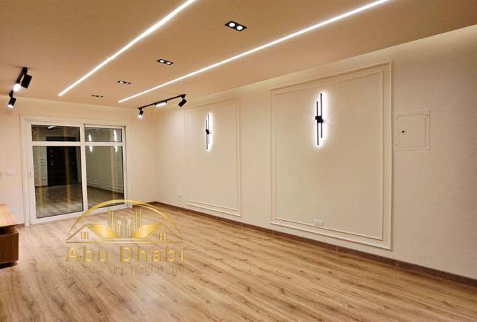 8087851 - Property Image 2
