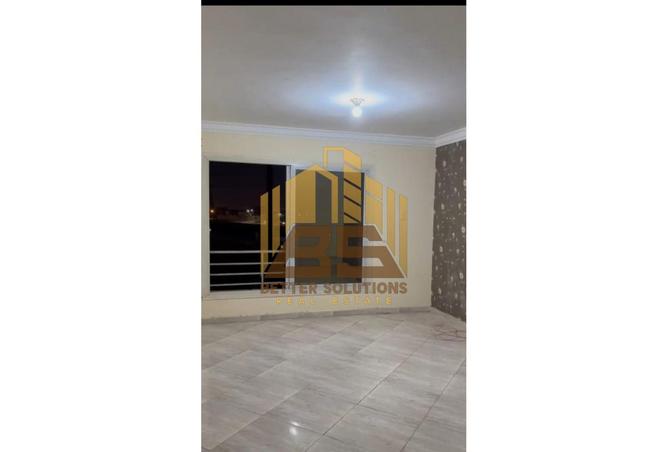 8155201 - Property Image 2