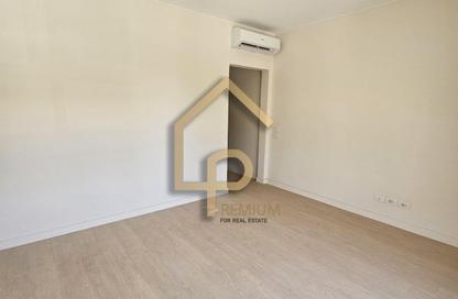 شقة - 2 غرف نوم - 3 حمامات للايجار في أو ويست - كمبوندات 6 أكتوبر - مدينة 6 أكتوبر - الجيزة