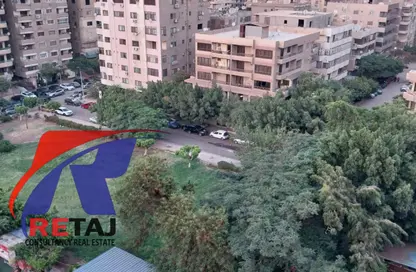 Apartment - 2 Bedrooms - 1 Bathroom for sale in Ibrahim Al Refaey St. - 8th Zone - Nasr City - Cairo