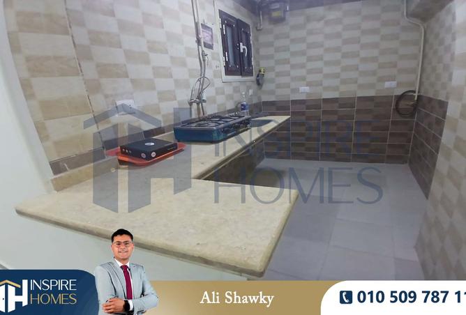 8098666 - Property Image 3