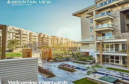 Apartment - 2 Bedrooms - 2 Bathrooms for sale in Mountain View iCity - 5th Settlement Compounds - The 5th Settlement - New Cairo City - Cairo