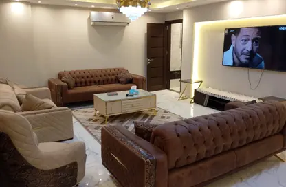 Apartment - 3 Bedrooms - 3 Bathrooms for rent in Mosadak St. - Dokki - Giza