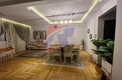 Apartment - 2 Bedrooms - 2 Bathrooms for sale in Mohamed Tawfik Diab St. - 6th Zone - Nasr City - Cairo