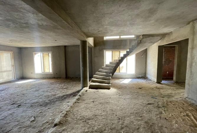 8208915 - Property Image 2