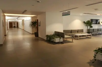 Clinic - Studio - 1 Bathroom for sale in The portal - Beverly Hills - Sheikh Zayed Compounds - Sheikh Zayed City - Giza