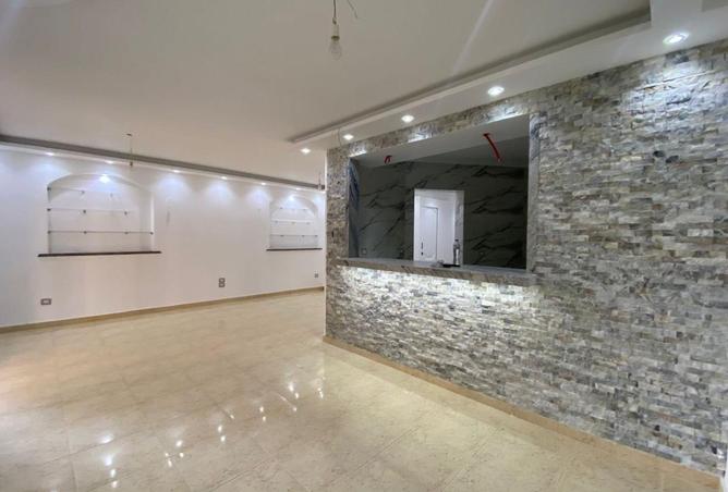 8371391 - Property Main Image