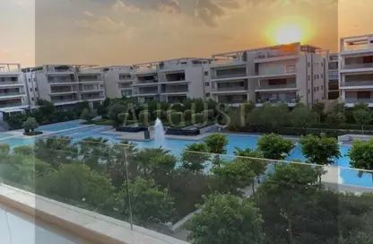 Apartment - 2 Bedrooms - 2 Bathrooms for sale in Lake View Residence - 5th Settlement Compounds - The 5th Settlement - New Cairo City - Cairo
