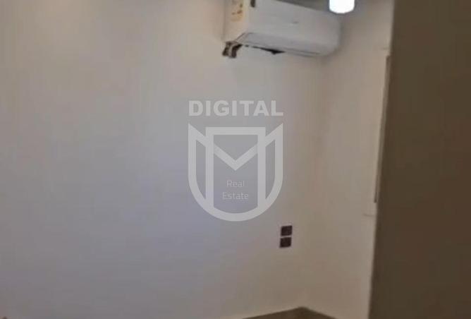 8171989 - Property Image 2