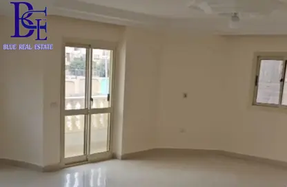 Apartment - 3 Bedrooms - 3 Bathrooms for sale in 4th District - 6 October City - Giza