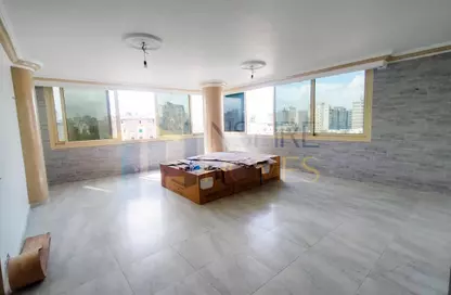 Apartment - 3 Bedrooms - 1 Bathroom for rent in El Mansheya - Hay El Gomrok - Alexandria