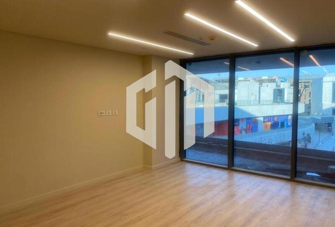 8330883 - صورة العقار 3