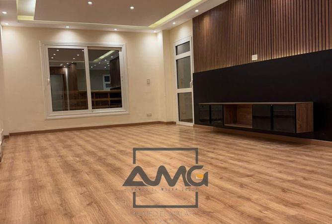 8493324 - Property Image 3