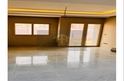 Apartment - 2 Bedrooms - 1 Bathroom for sale in High City - 5th District - Obour City - Qalyubia