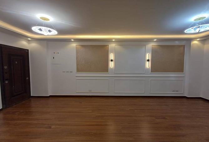 8350937 - الصورة الرئيسية للعقار