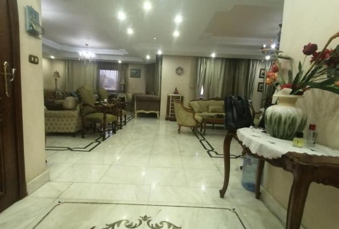 7963863 - صورة العقار 3