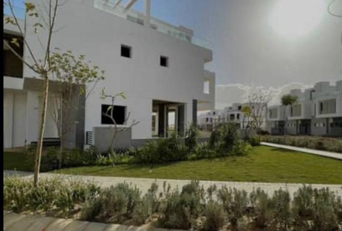 8023336 - Property Image 2