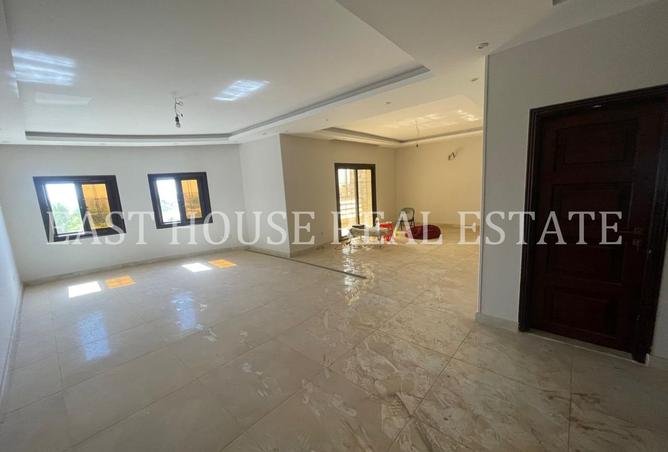 8085568 - Property Image 2