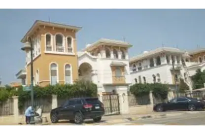 Villa - 4 Bedrooms - 5 Bathrooms for sale in Dyar - Ext North Inves Area - New Cairo City - Cairo