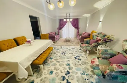 Apartment - 3 Bedrooms - 1 Bathroom for rent in Gardenia City Compound Nasr City - Zahraa Madinat Nasr - Nasr City - Cairo