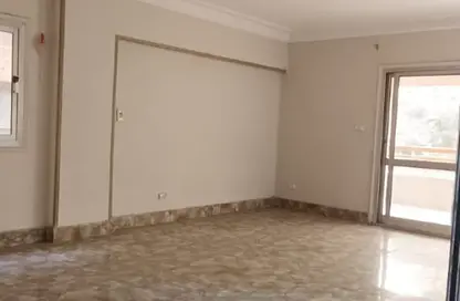 شقة - 5 غرف نوم - 3 حمامات للبيع في شارع نبيل الوقاد - ارض الجولف - مصر الجديدة - القاهرة