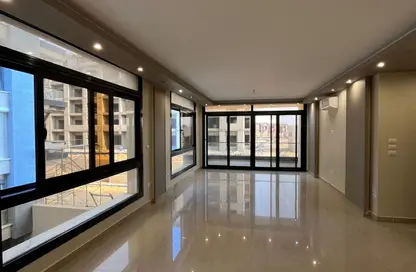 Apartment - 3 Bedrooms - 3 Bathrooms for rent in Azad - 5th Settlement Compounds - The 5th Settlement - New Cairo City - Cairo