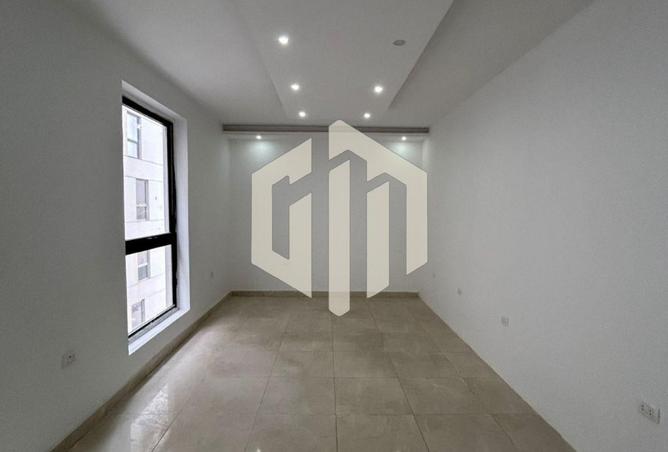 8407054 - Property Main Image