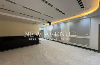 Office Space - Studio - 4 Bathrooms for rent in Mohamed Naguib Axis - Abou El Houl - New Cairo City - Cairo