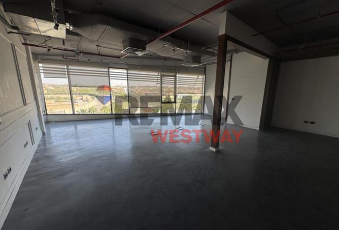 8378879 - Property Image 2