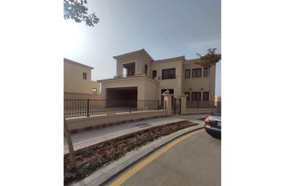 Villa - 4 Bedrooms - 4 Bathrooms for sale in Levana - Uptown Cairo - Mokattam - Cairo