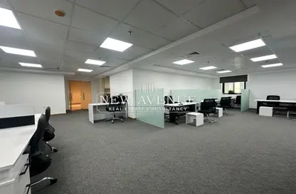Office Space - Studio - 4 Bathrooms for sale in One Piece - North Teseen St. - The 5th Settlement - New Cairo City - Cairo