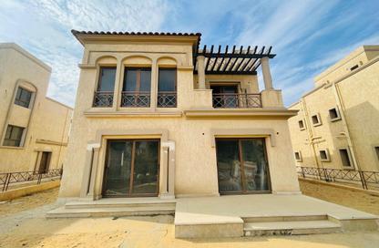 Villa - 4 Bedrooms - 3 Bathrooms for sale in Madinaty - Cairo