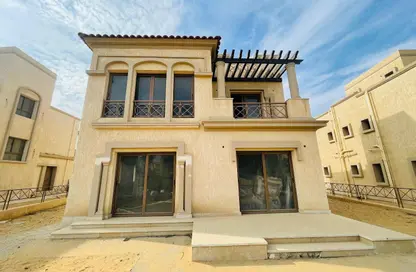 Villa - 4 Bedrooms - 3 Bathrooms for sale in Madinaty - Cairo