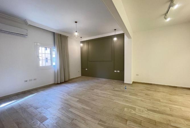 8295888 - Property Image 2