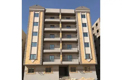 Apartment - 2 Bedrooms - 2 Bathrooms for sale in Sarayat El-Kattameya - El Katameya Compounds - El Katameya - New Cairo City - Cairo