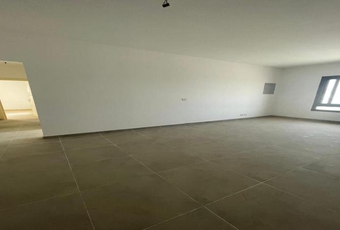 8549049 - Property Image 2