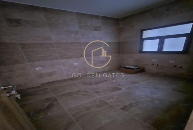 8334552 - Property Image 2