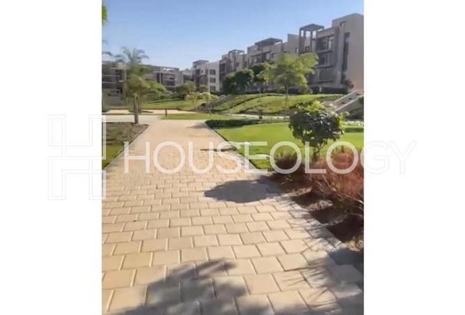 8118930 - Property Image 2