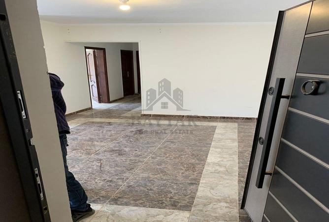 7933970 - Property Image 3