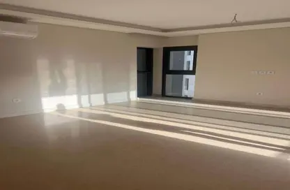 Apartment - 3 Bedrooms - 3 Bathrooms for sale in Park Side Residence - Zed Towers - Sheikh Zayed Compounds - Sheikh Zayed City - Giza
