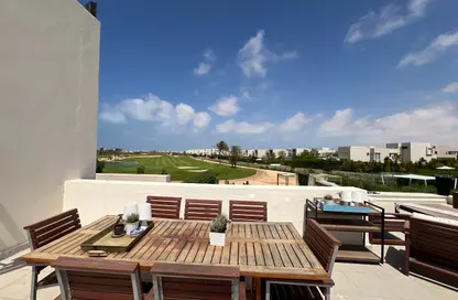 شاليه - 4 غرف نوم - 4 حمامات للبيع في هاسييندا باي - سيدي عبد الرحمن - الساحل الشمالي