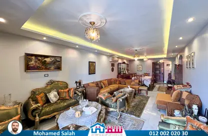 شقة - 4 غرف نوم - 2 حمامات للبيع في شارع كفر عبده - كفر عبده - رشدي - حي شرق - الاسكندرية