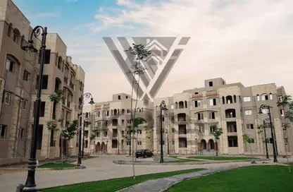 Apartment - 3 Bedrooms - 3 Bathrooms for sale in Rock Vera - 5th Settlement Compounds - The 5th Settlement - New Cairo City - Cairo