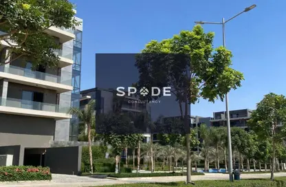 Apartment - 2 Bedrooms - 2 Bathrooms for sale in El Patio Oro - 5th Settlement Compounds - The 5th Settlement - New Cairo City - Cairo