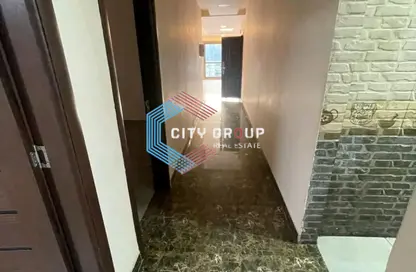 Office Space - Studio - 3 Bathrooms for rent in Hay El Maadi - Cairo