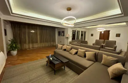 شقة - 4 غرف نوم - 2 حمامات للايجار في شارع عمار بن ياسر - ميدان الحجاز - النزهة - القاهرة