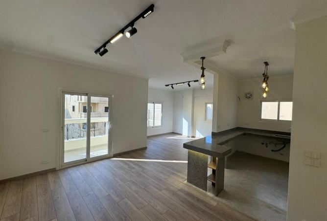 8303698 - Property Main Image